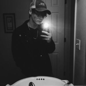 Meet your Posher, Kyle